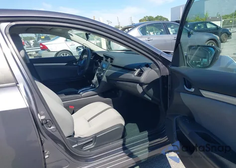 2019 Honda Civic Lx z USA, uszkodzony, nr VIN 2HGFC2F68KH570787